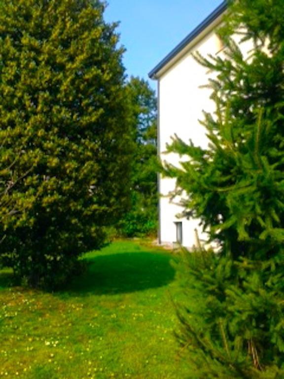 Brianza Relax Apartment Besana in Brianza Екстериор снимка